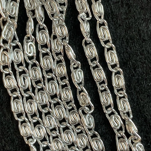 Sarah Coventry 8 strand silver tone necklace and earrings set - Picture 10 of 11